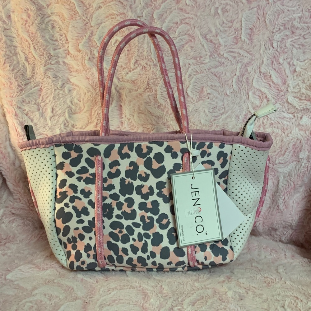 Vegan pink & gray purse with pouch inside
